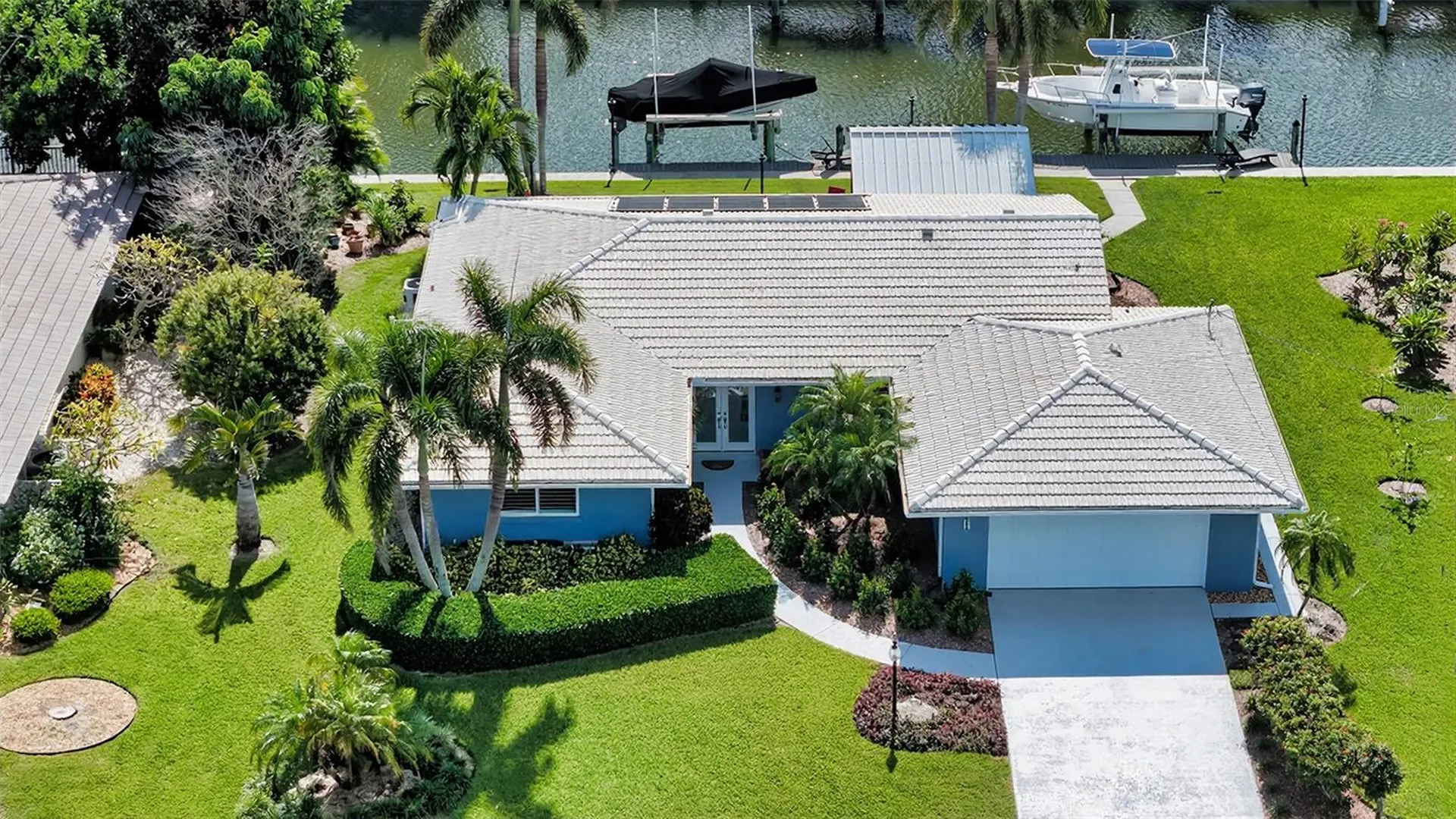 5569 Contento Drive Sarasota FL 34242