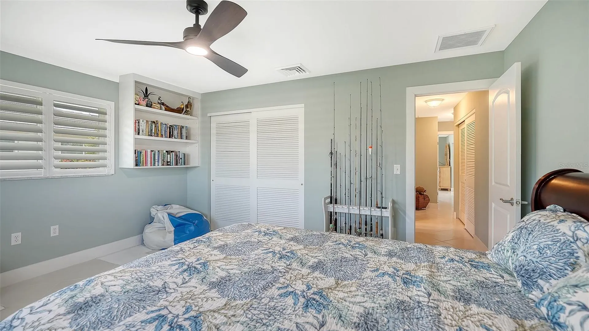 5569 Contento Drive Sarasota FL 34242