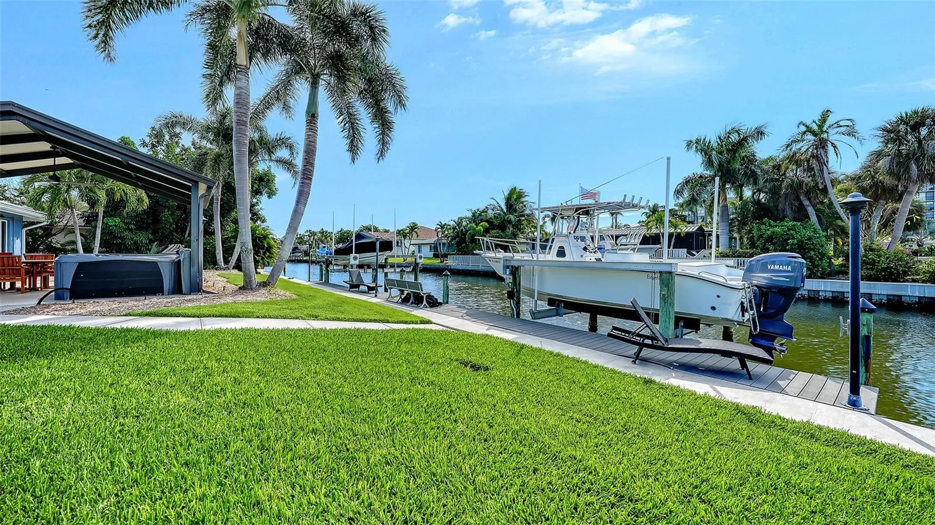 5569 Contento Drive Sarasota FL 34242