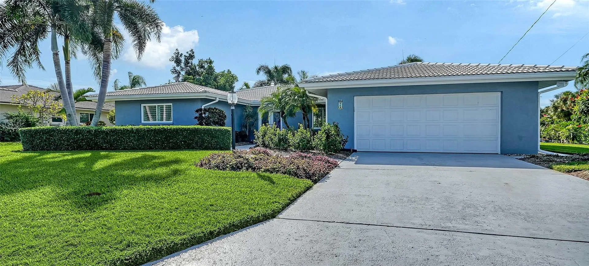 5569 Contento Drive Sarasota FL 34242