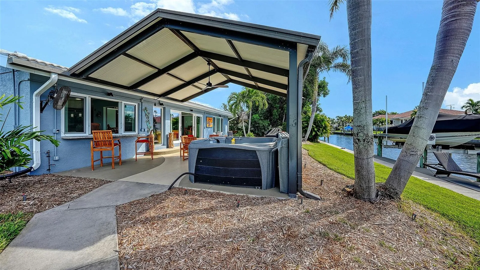 5569 Contento Drive Sarasota FL 34242