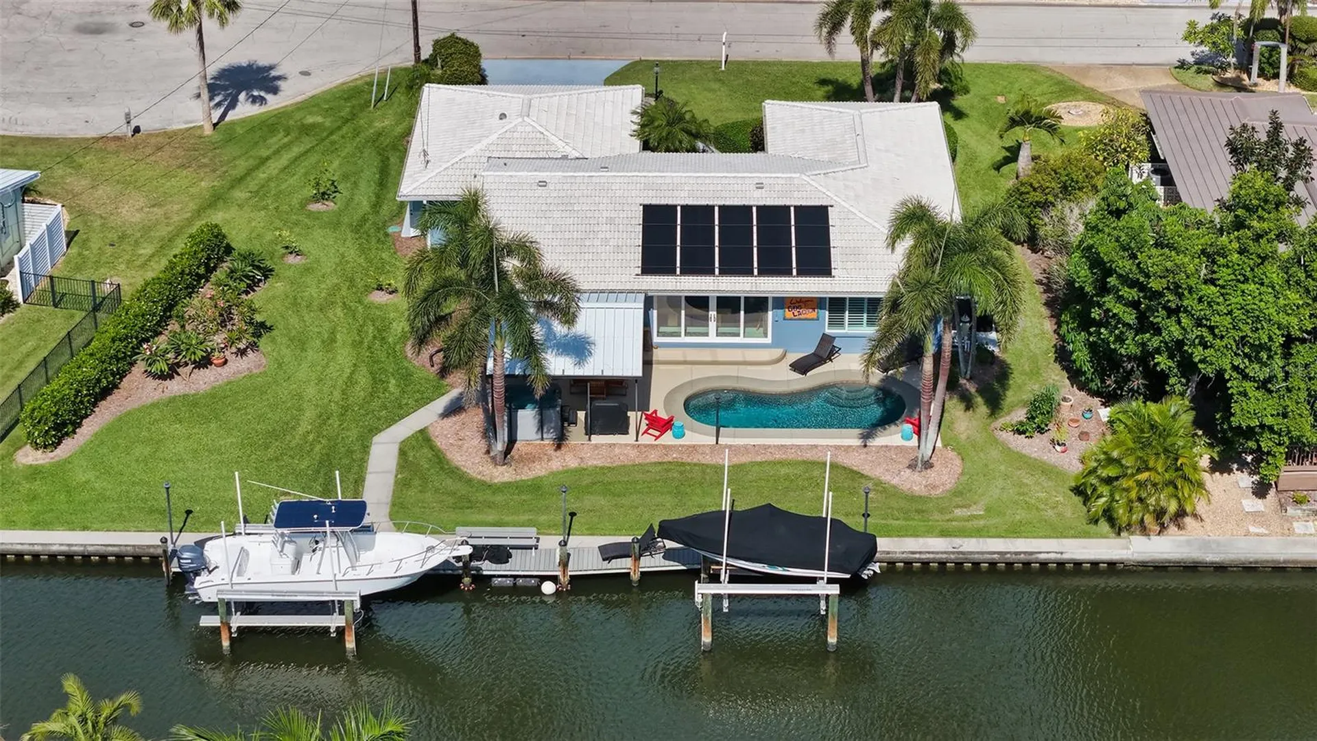 5569 Contento Drive Sarasota FL 34242