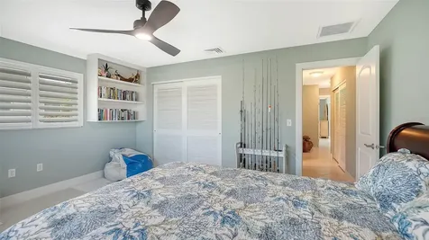 5569 Contento Drive Sarasota FL 34242