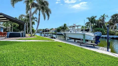 5569 Contento Drive Sarasota FL 34242