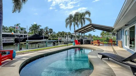 5569 Contento Drive Sarasota FL 34242