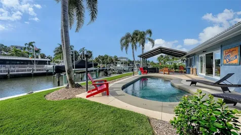 5569 Contento Drive Sarasota FL 34242