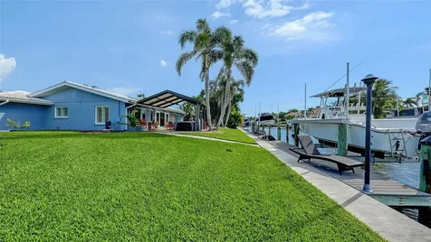 5569 Contento Drive Sarasota FL 34242