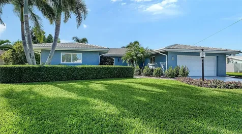 5569 Contento Drive Sarasota FL 34242