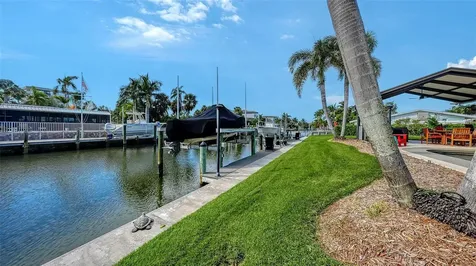 5569 Contento Drive Sarasota FL 34242