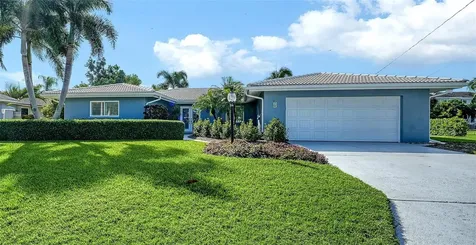 5569 Contento Drive Sarasota FL 34242