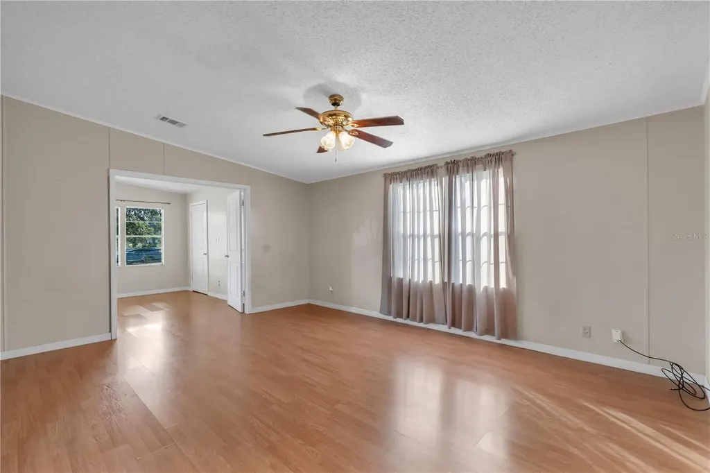 202 Dana Court Kissimmee FL 34758