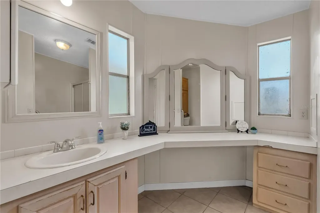 202 Dana Court Kissimmee FL 34758