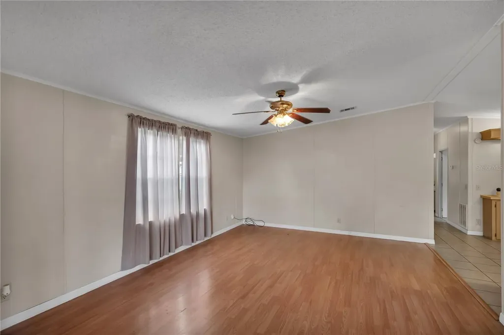 202 Dana Court Kissimmee FL 34758