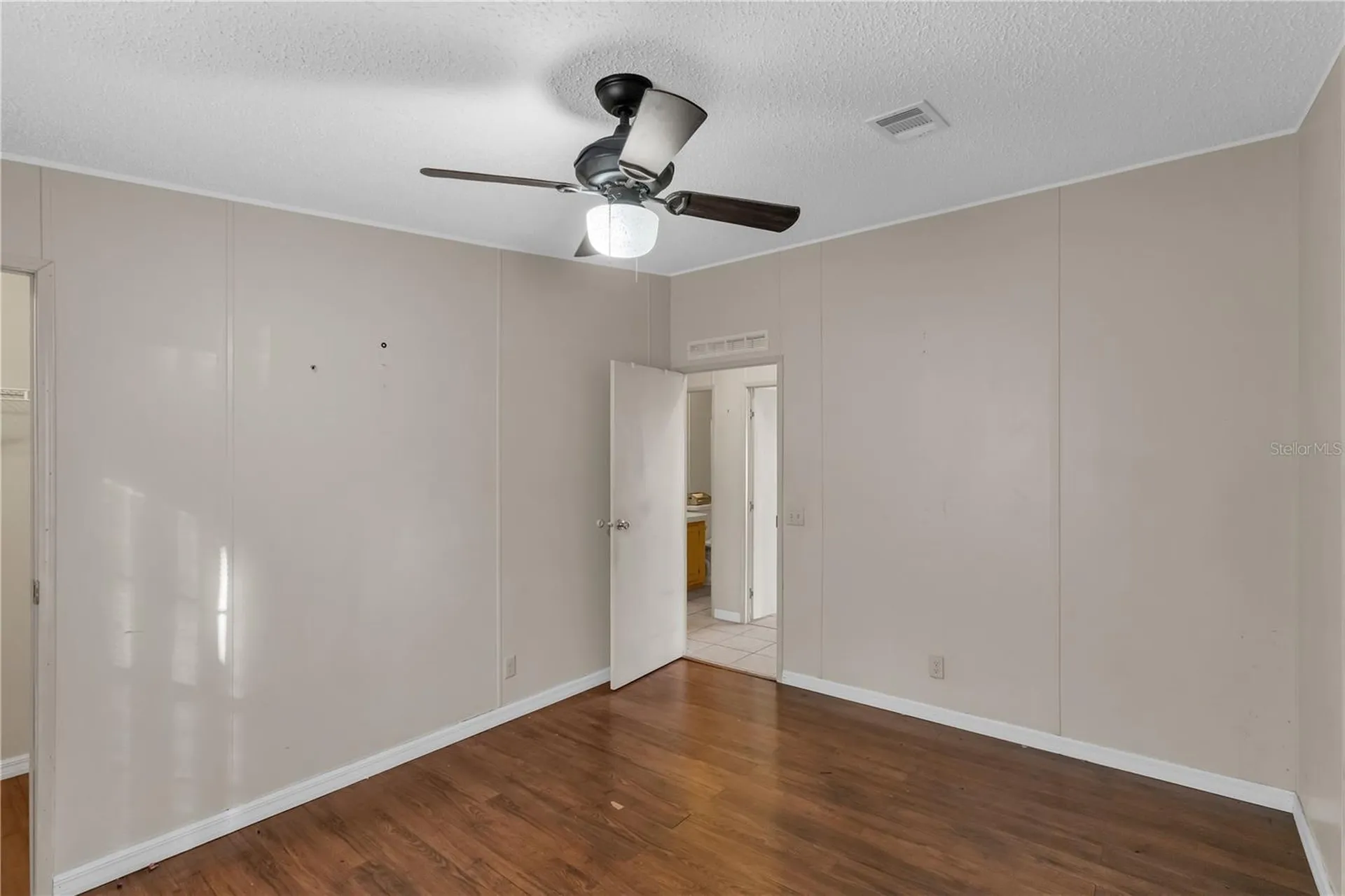 202 Dana Court Kissimmee FL 34758