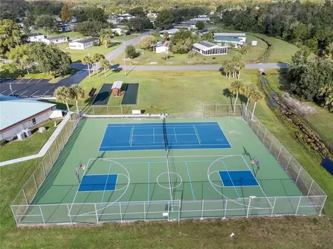 202 Dana Court Kissimmee FL 34758