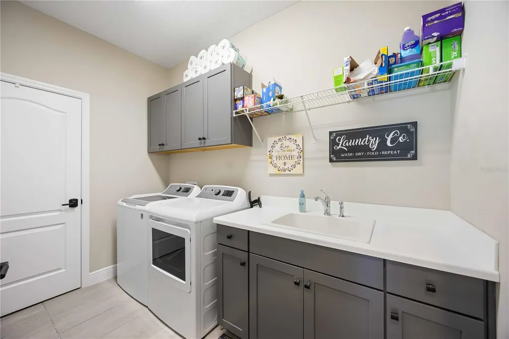 228 Ariano Avenue North Venice FL 34275