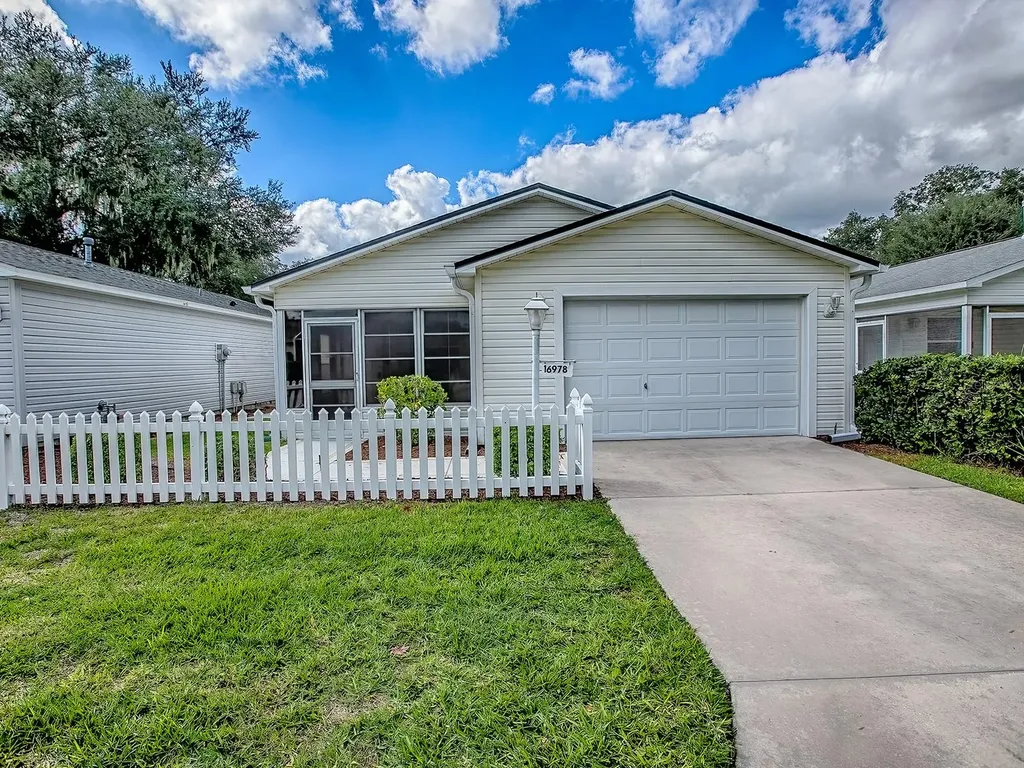 16978 SE 94th Sunnybrook Circle The Villages FL 32162
