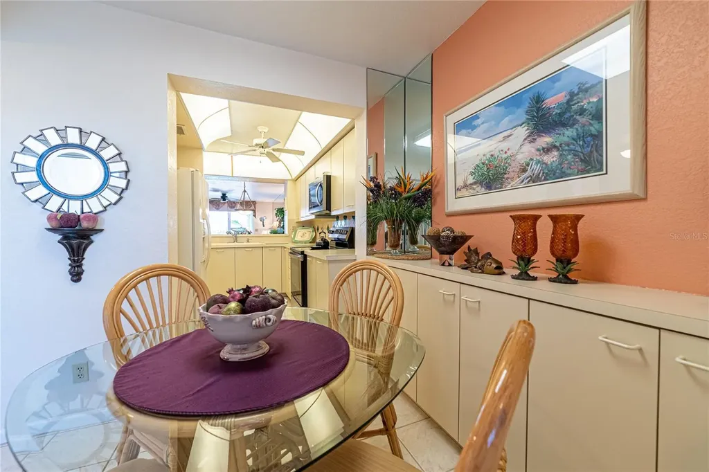 5701 Bahia Del Mar Circle St Petersburg FL 33715
