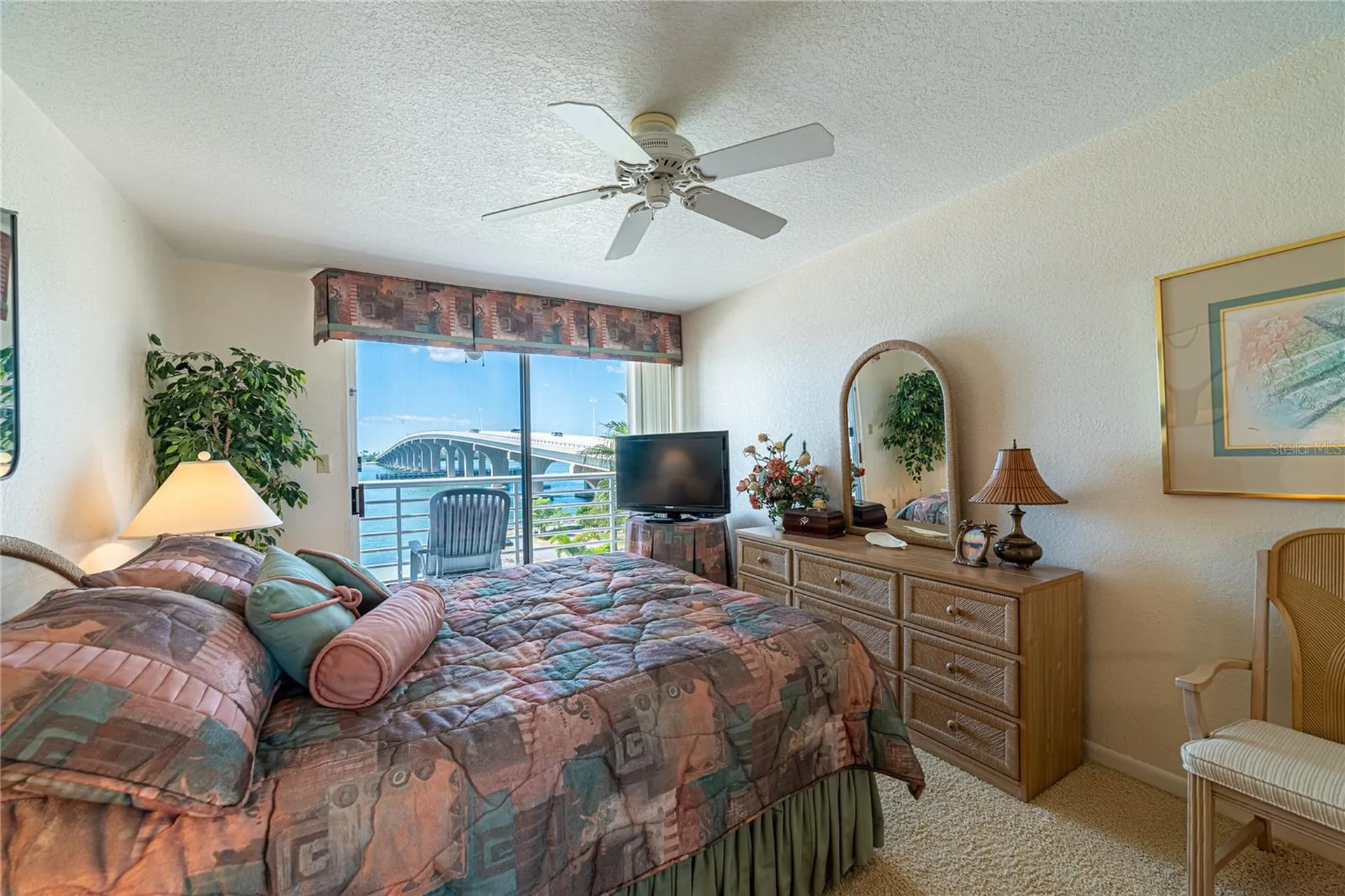 5701 Bahia Del Mar Circle St Petersburg FL 33715