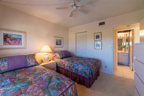 5701 Bahia Del Mar Circle St Petersburg FL 33715