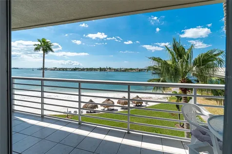 5701 Bahia Del Mar Circle St Petersburg FL 33715