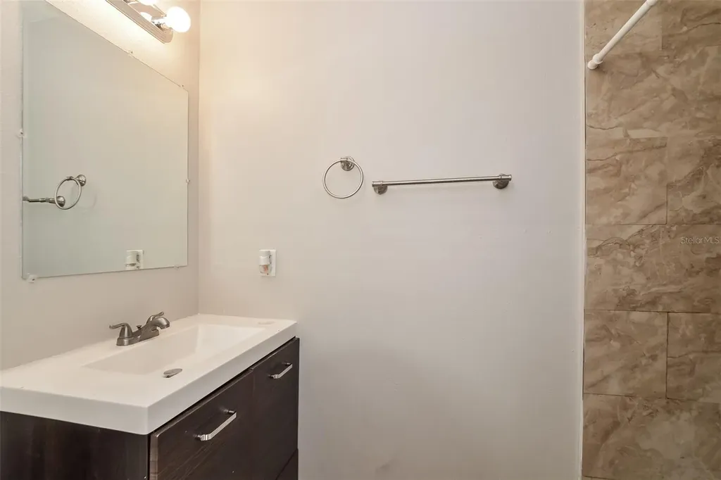 5610 Marie Court Orlando FL 32818