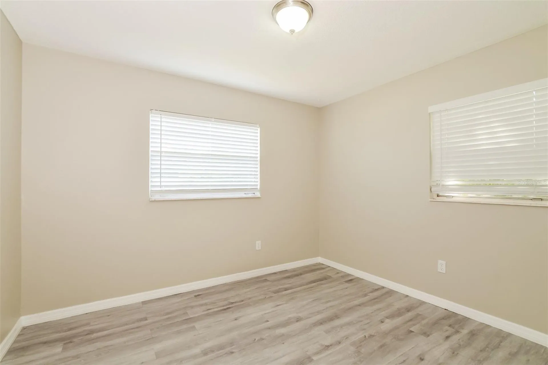 5610 Marie Court Orlando FL 32818