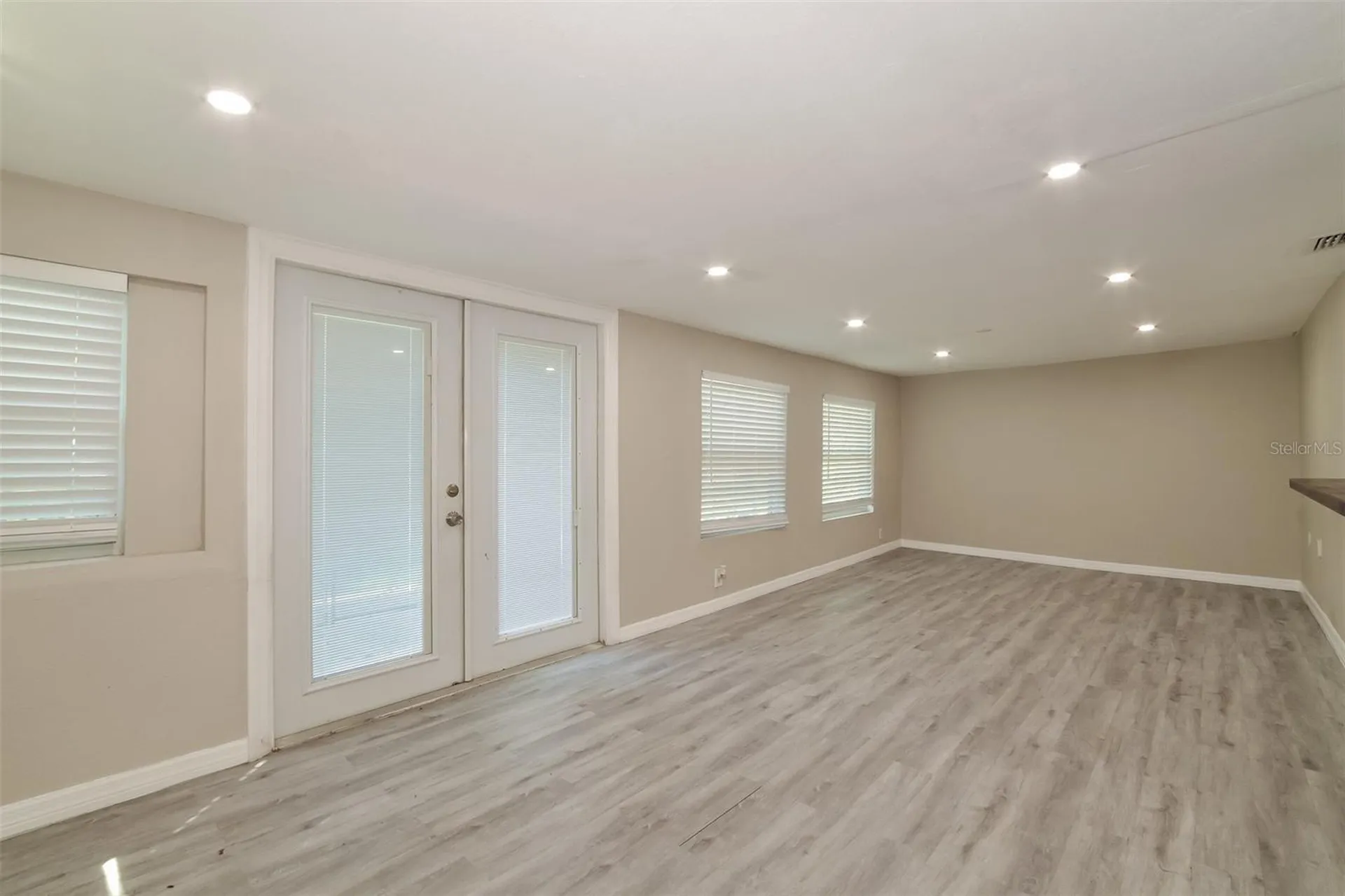 5610 Marie Court Orlando FL 32818