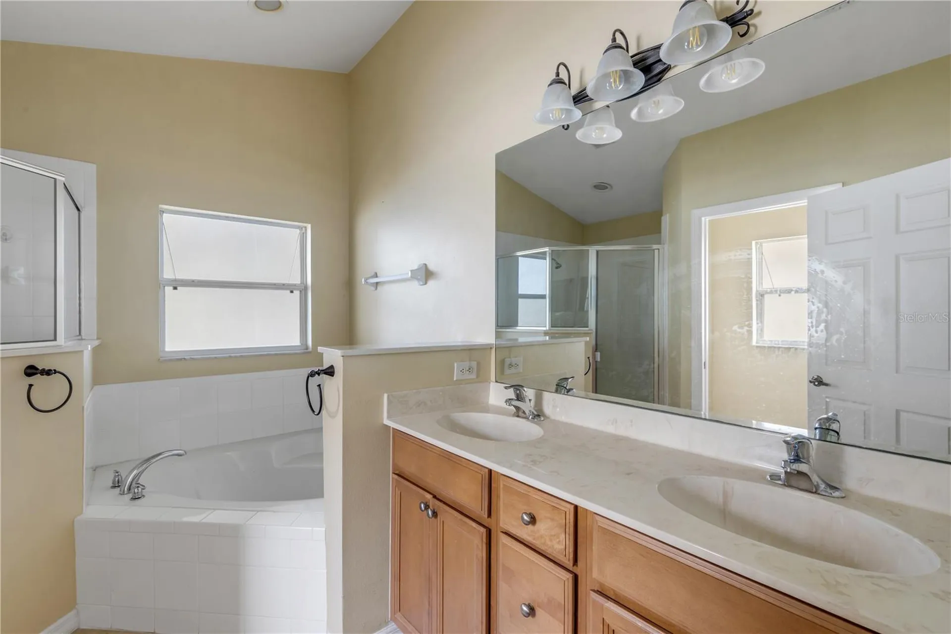 653 Coral Trace Boulevard Edgewater FL 32132