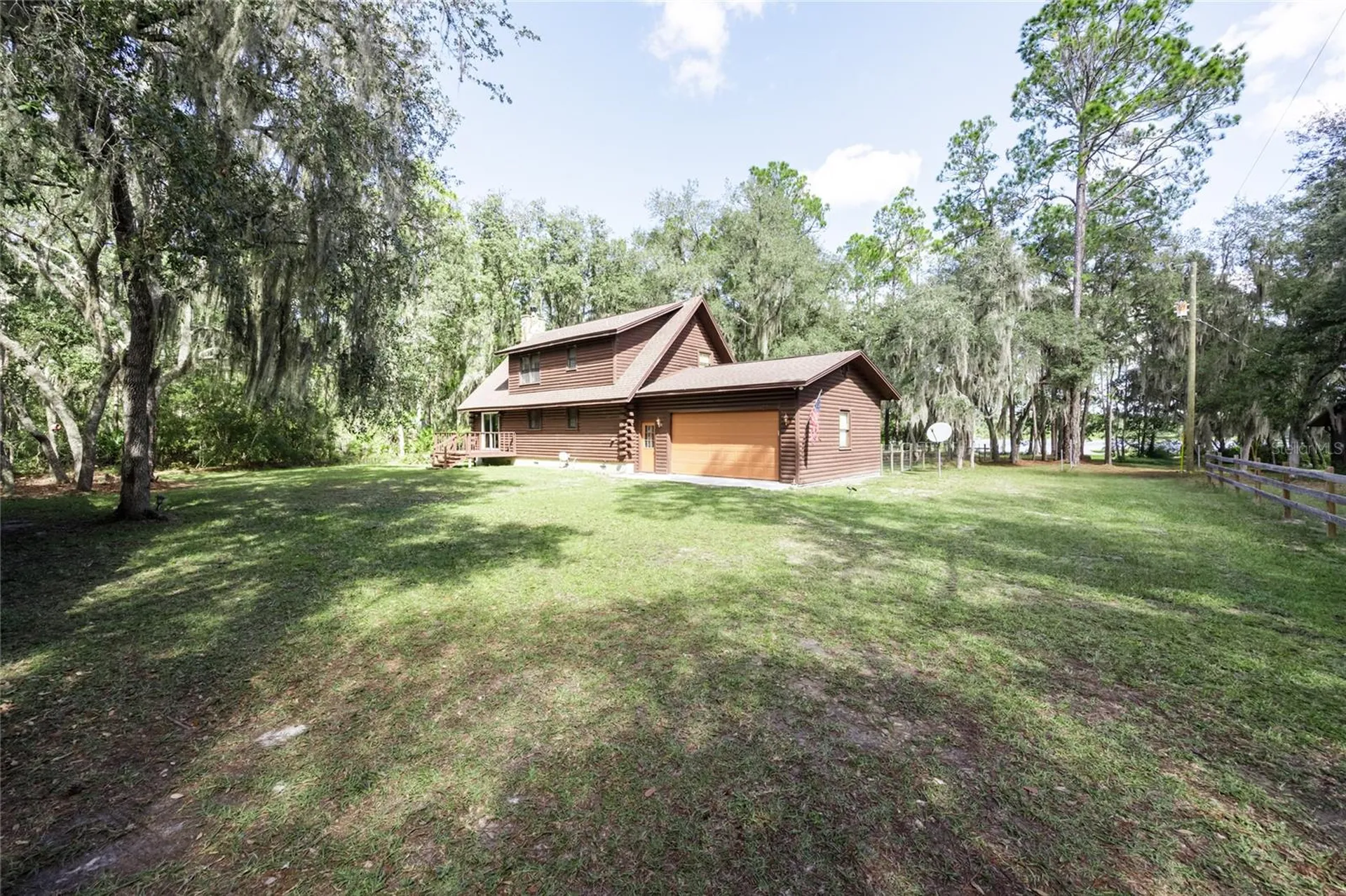 239 Riley Lake Drive Hawthorne FL 32640