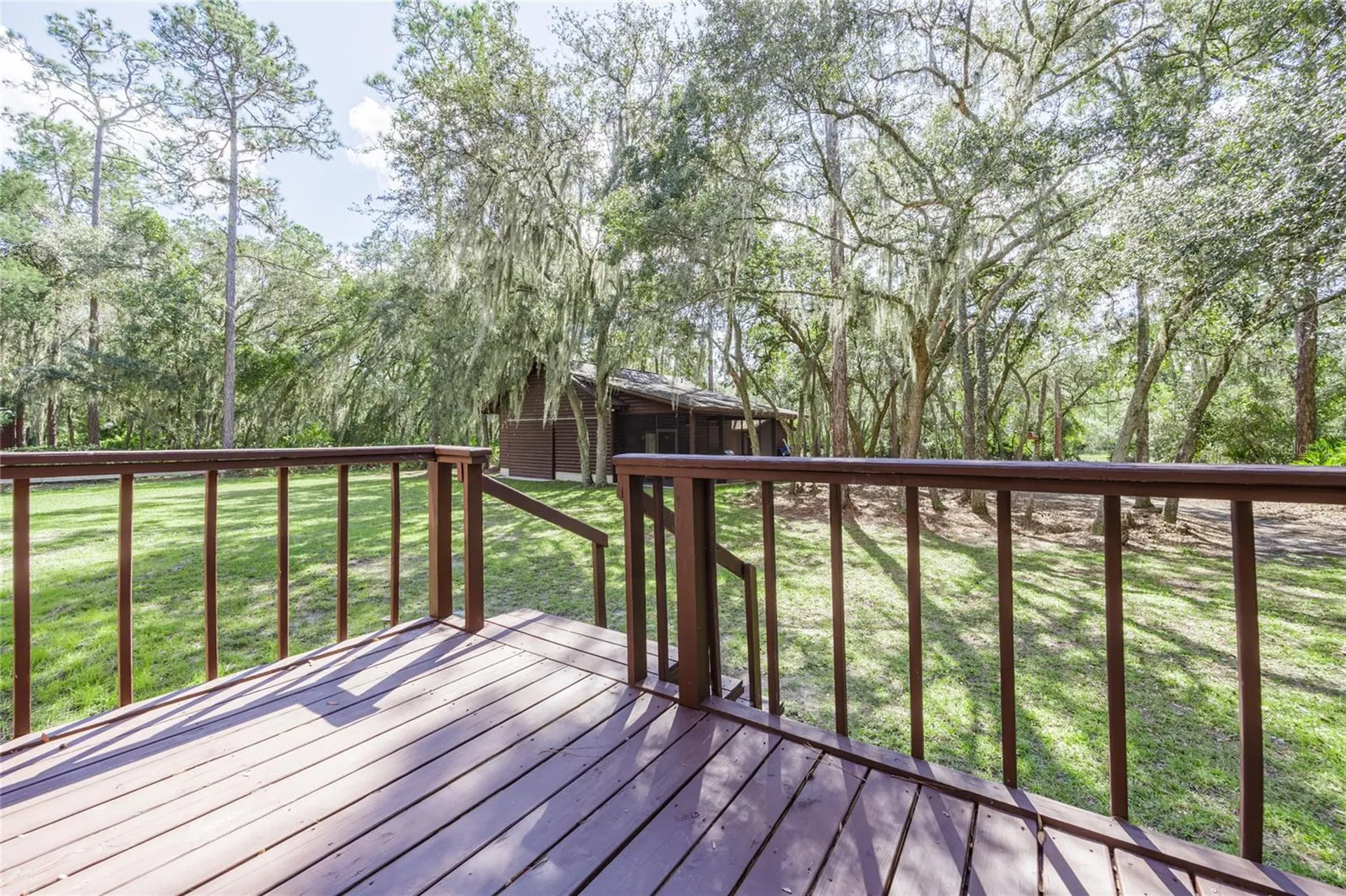239 Riley Lake Drive Hawthorne FL 32640