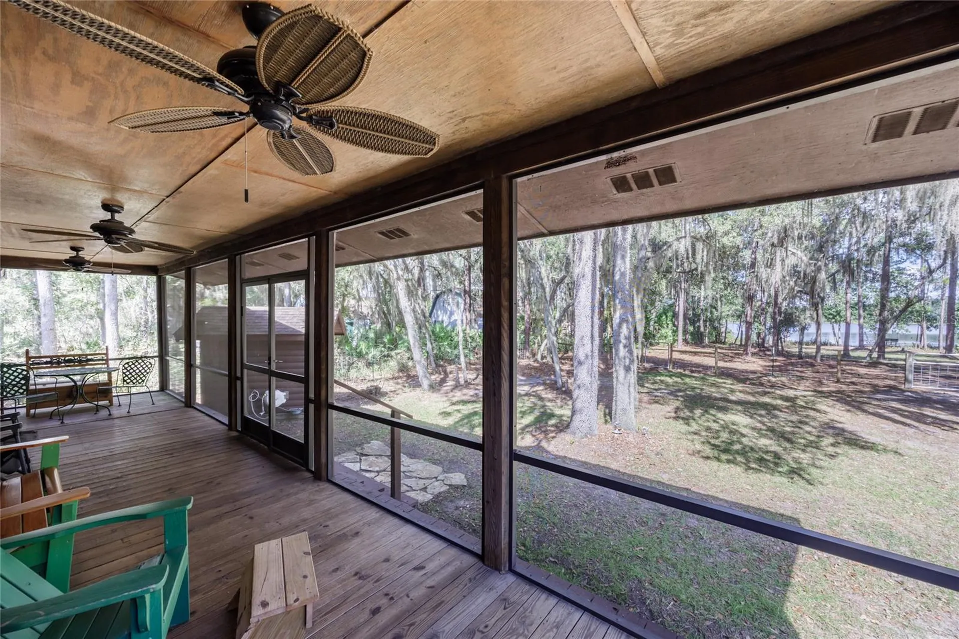 239 Riley Lake Drive Hawthorne FL 32640