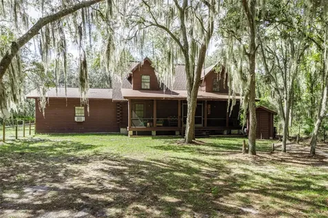 239 Riley Lake Drive Hawthorne FL 32640