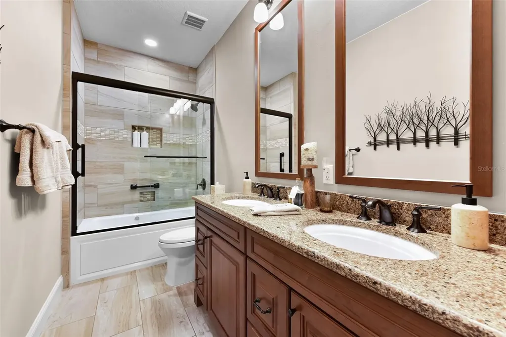 5114 Watervista Drive Orlando FL 32821