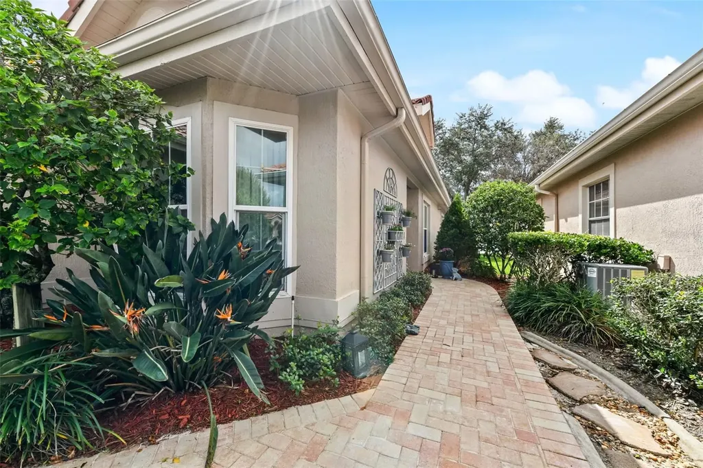 5114 Watervista Drive Orlando FL 32821