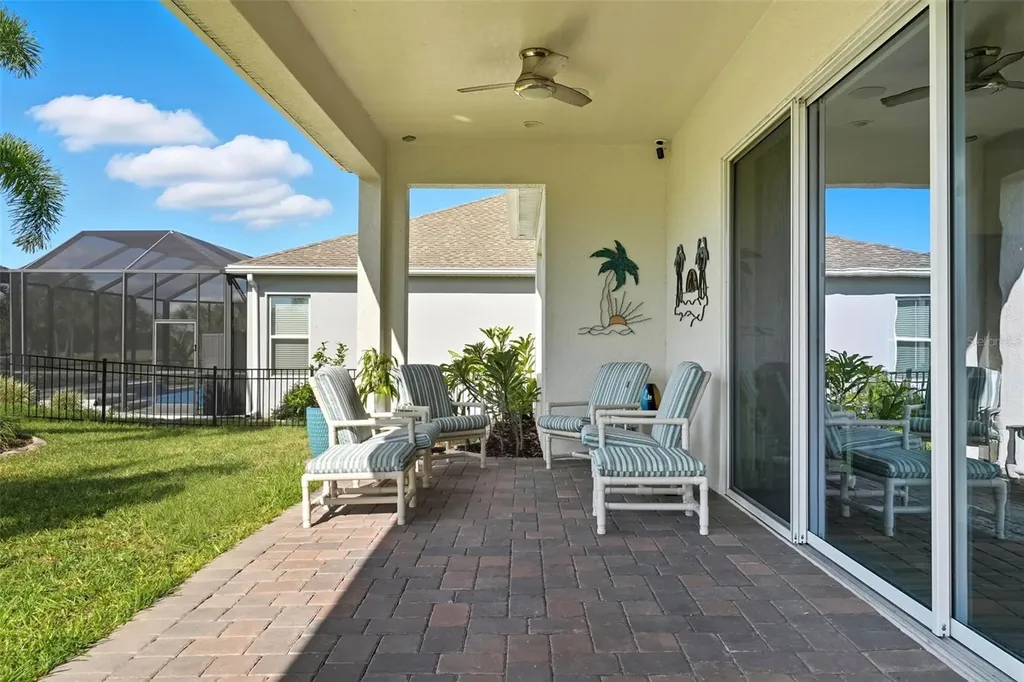 2074 Flora Pass Place Kissimmee FL 34747