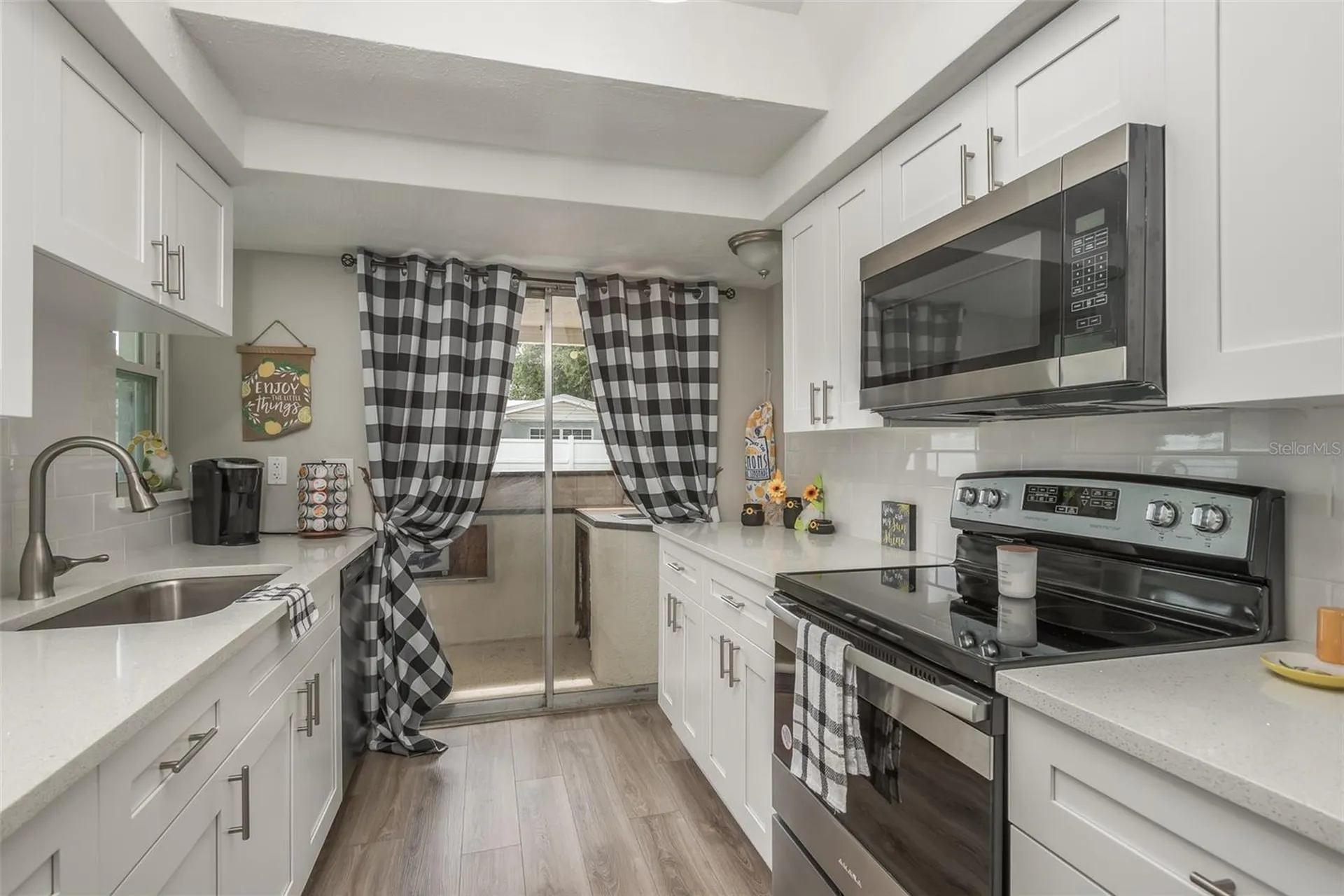 8906 Catalina Drive Port Richey FL 34668