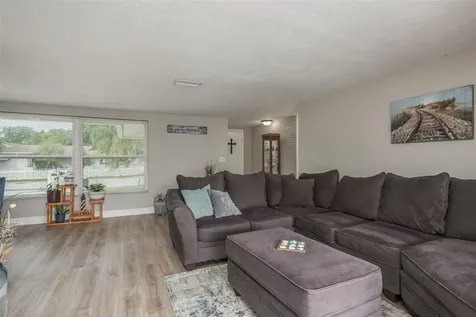 8906 Catalina Drive Port Richey FL 34668