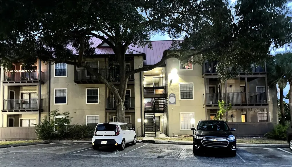 238 Afton Square Altamonte Springs FL 32714