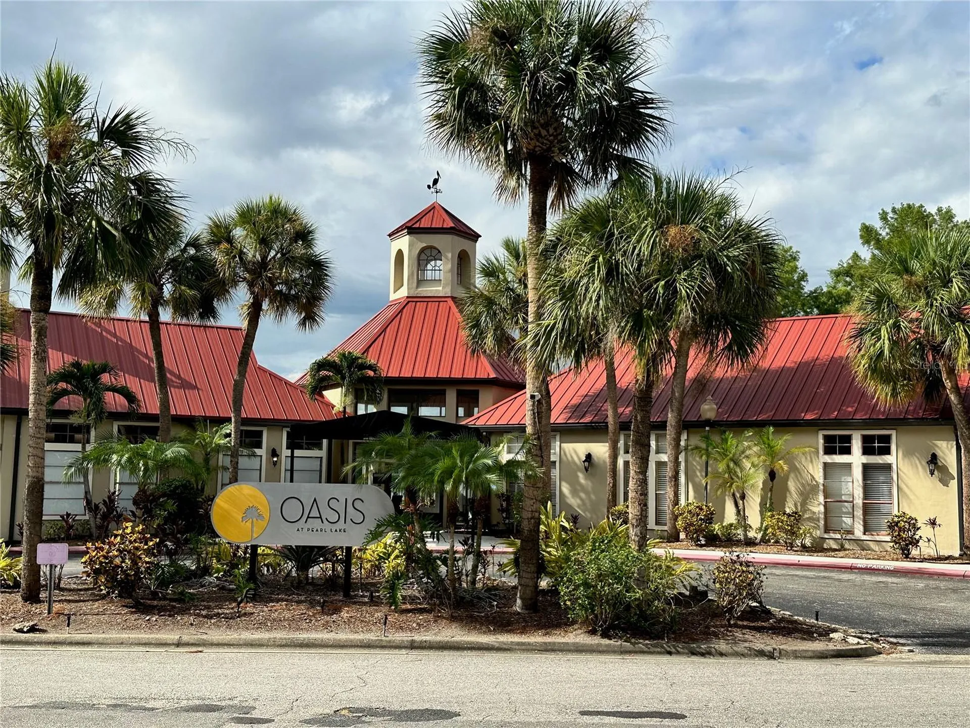 238 Afton Square Altamonte Springs FL 32714