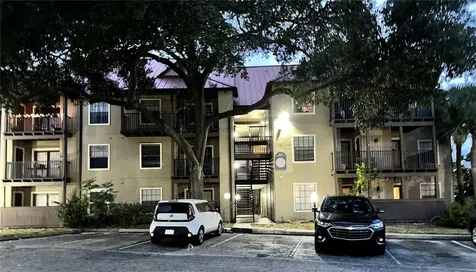 238 Afton Square Altamonte Springs FL 32714