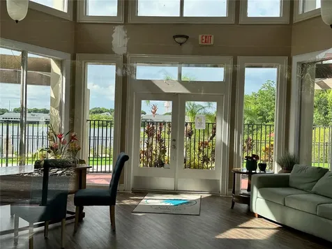 238 Afton Square Altamonte Springs FL 32714