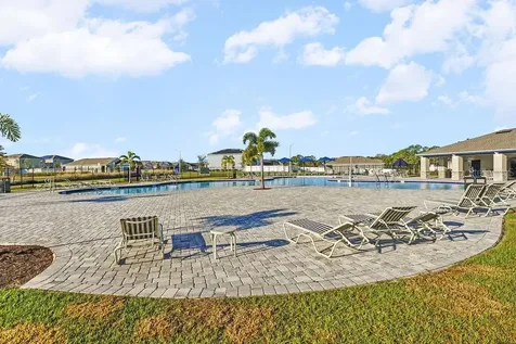2611 Tulip Drive Davenport FL 33837