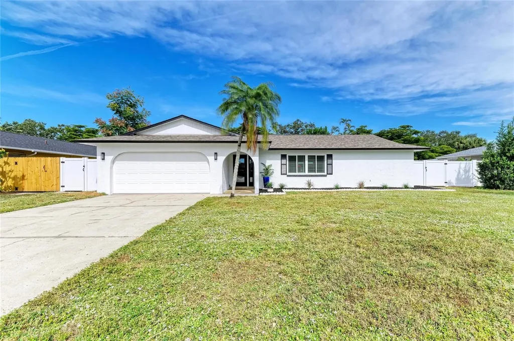 3645 Calliandra Drive Sarasota FL 34232