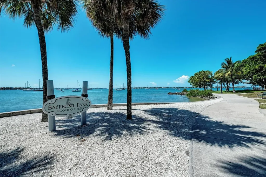 3645 Calliandra Drive Sarasota FL 34232