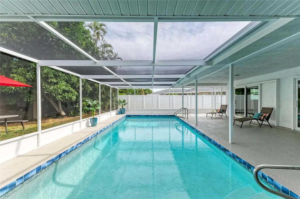 3645 Calliandra Drive Sarasota FL 34232