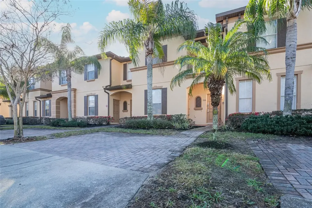 733 Calabria Avenue Davenport FL 33897