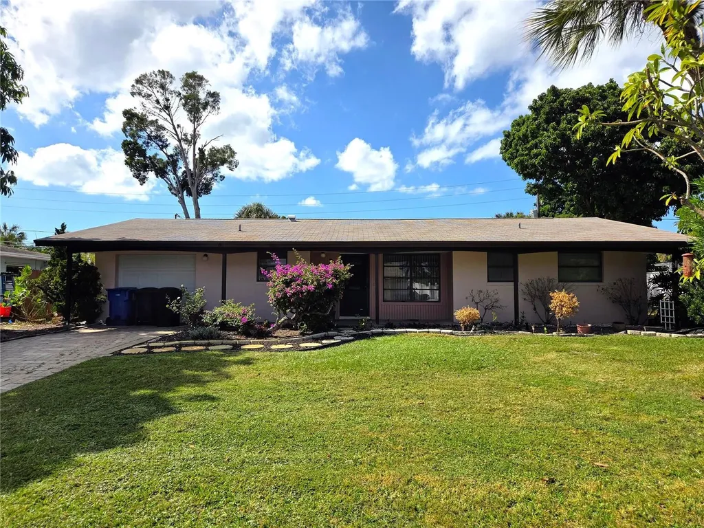 5141 38th Street S St Petersburg FL 33711