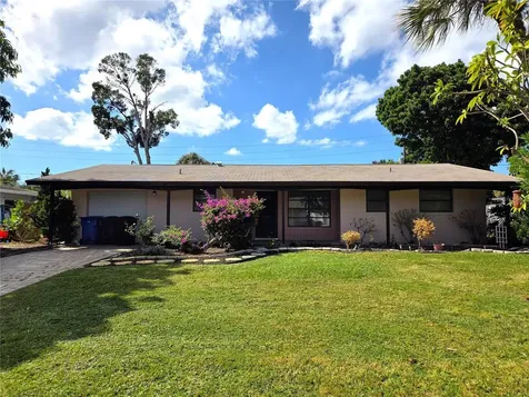 5141 38th Street S St Petersburg FL 33711
