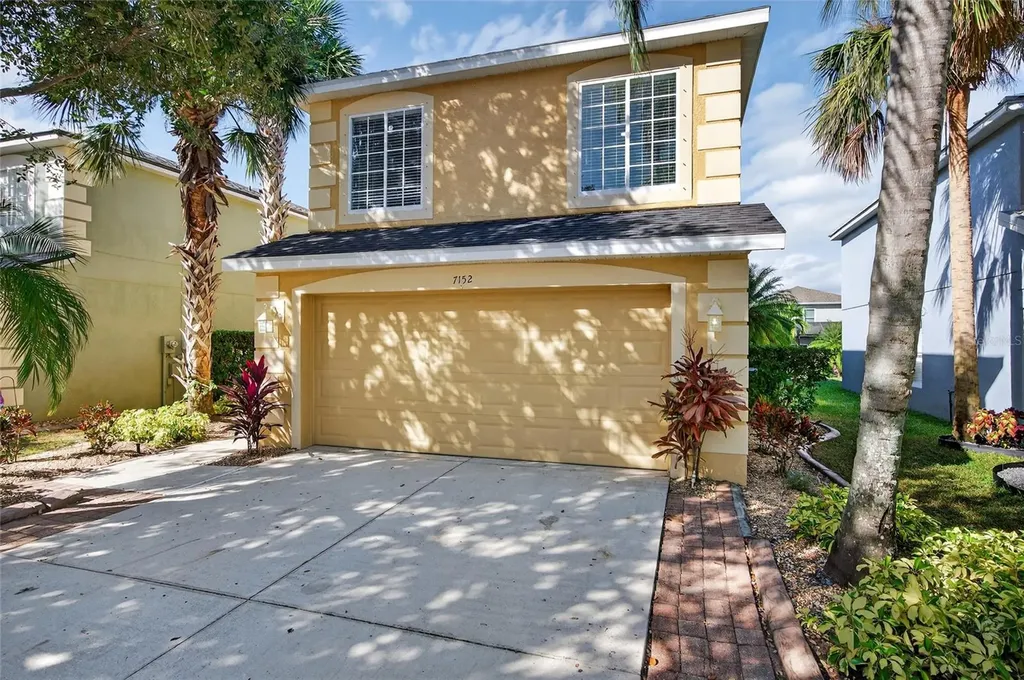 7152 Chatum Light Run Bradenton FL 34212